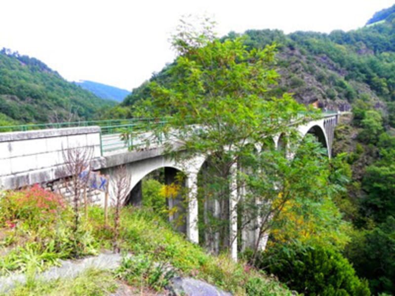 Saut à l'Élastique près de Castres - Pont de Bezergue